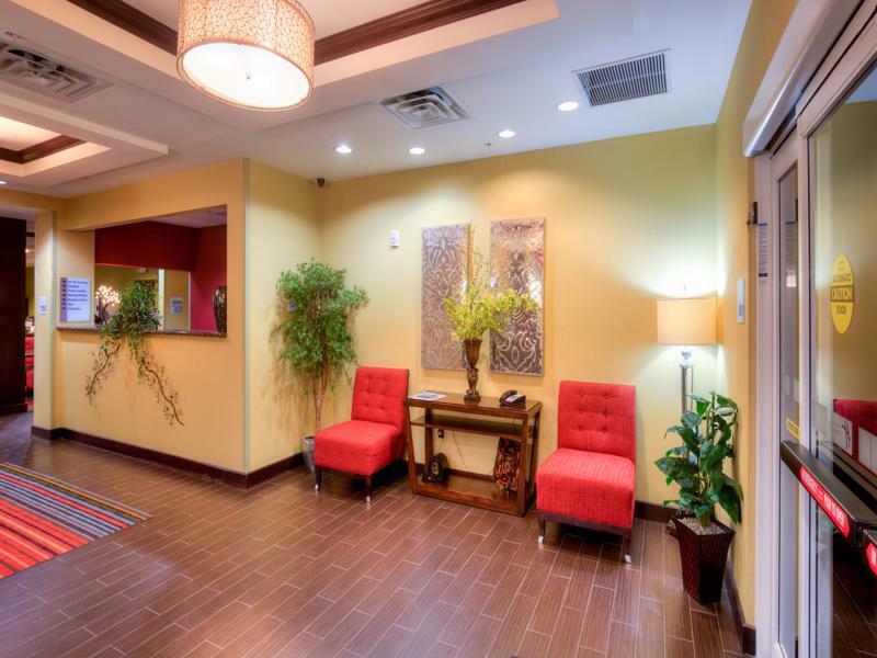 Holiday Inn Express Hotel And Suites Elk City By Ihg Bagian luar foto